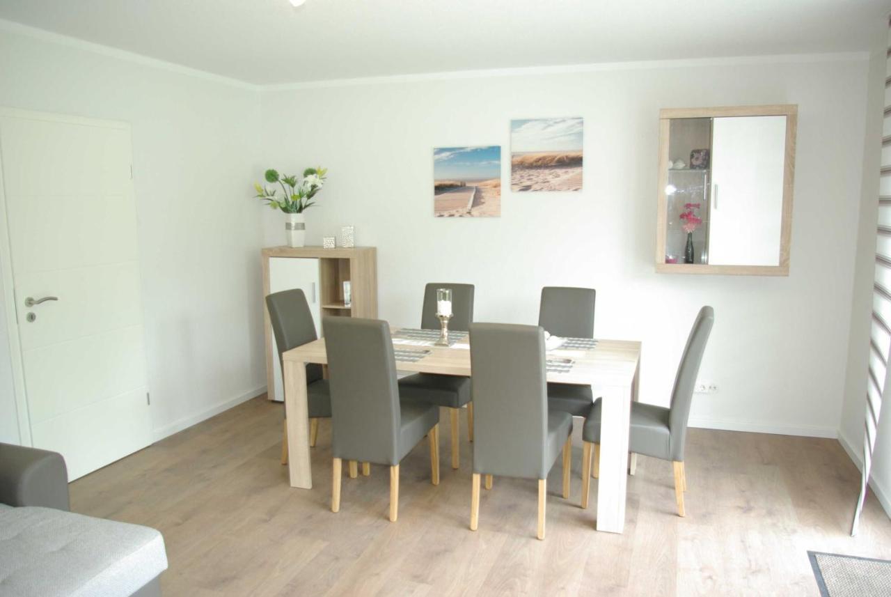 Witte Huus 75M_ Und 51M_ Ferienwoh Apartment Hooksiel Bagian luar foto